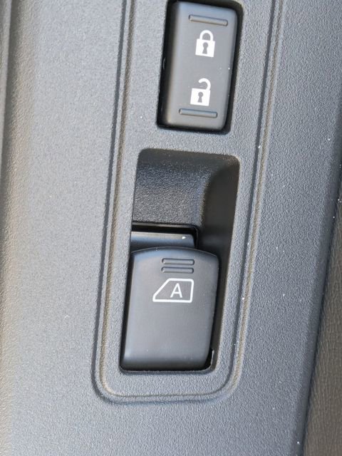 New 2026 Nissan Frontier PRO-4X w/ Pro Premium Package AWD/4WD image 33