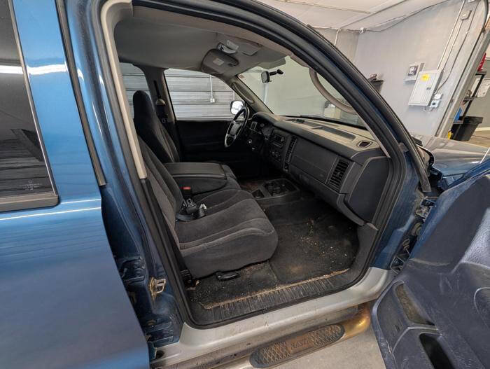 Used 2004 Dodge Dakota SLT w/ PWR Convenience Group AWD/4WD image 30