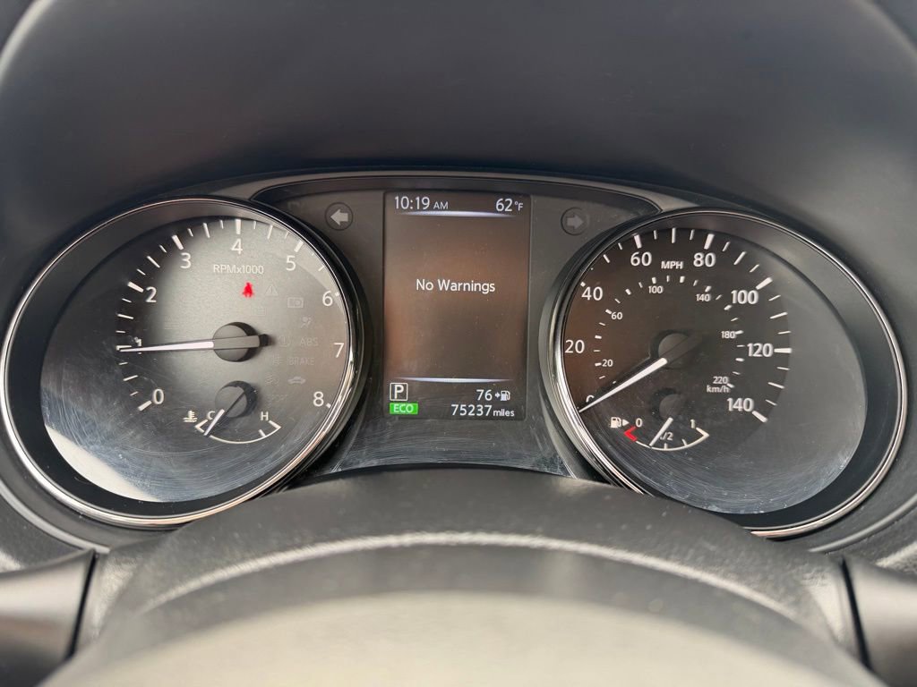 Used 2017 Nissan Rogue SL w/ SL Premium Package image 14