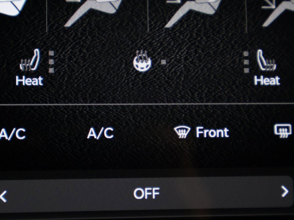 Used 2023 RAM 1500 Big Horn image 36