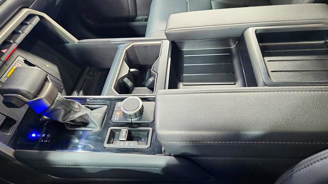 Used 2024 Toyota Tundra Limited image 16