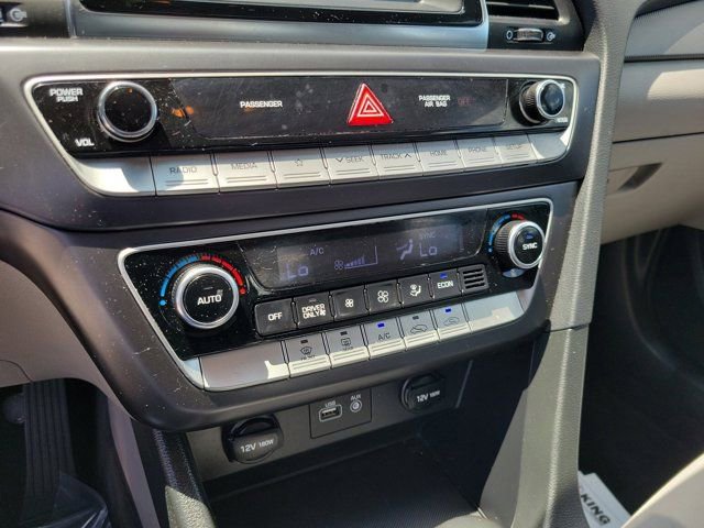 Used 2019 Hyundai Sonata SE FWD image 27