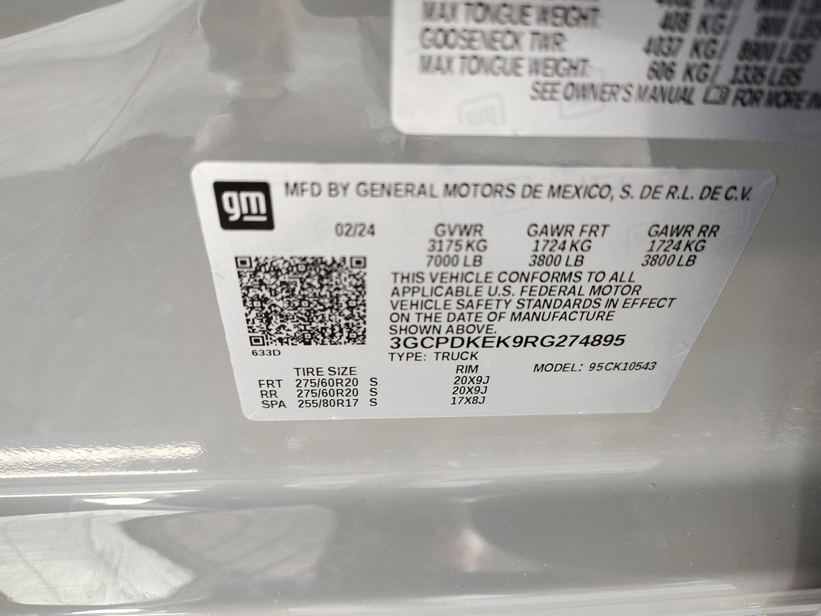 Used 2024 Chevrolet Silverado 1500 LT AWD/4WD image 20