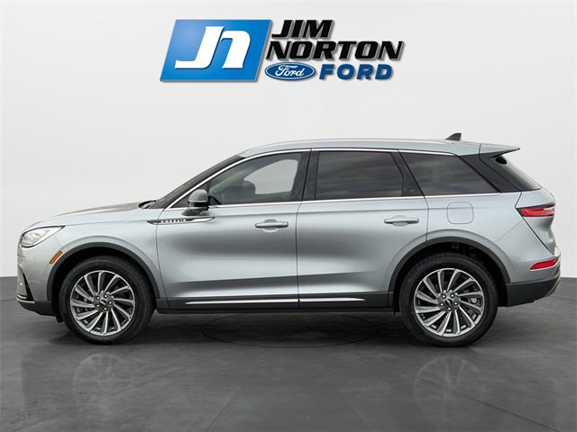 Used 2023 Lincoln Corsair Reserve w/ Equipment Group 201A image 6