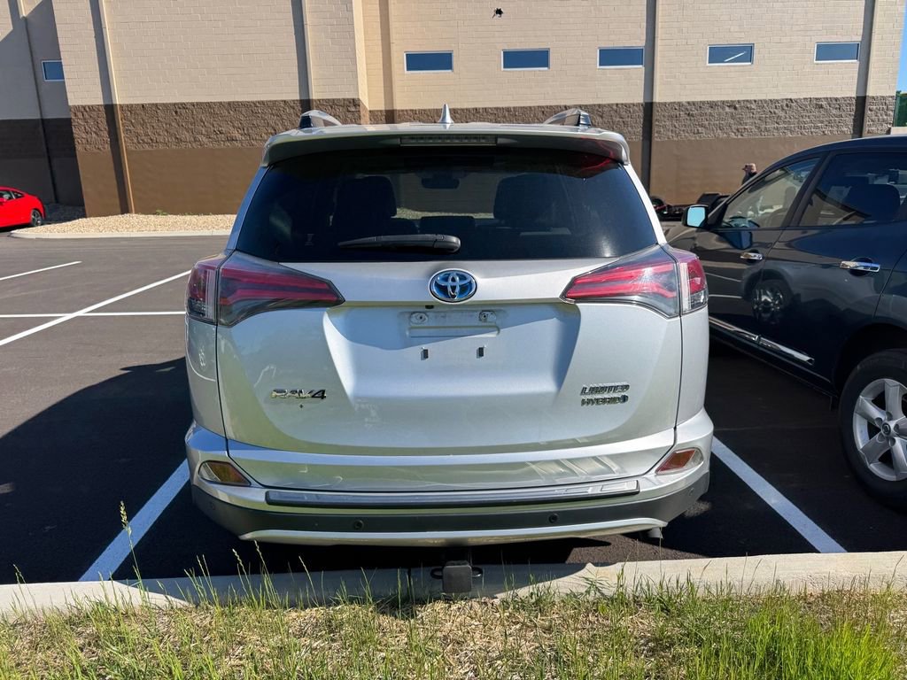 Used 2016 Toyota RAV4 Limited w/ Advanced Technology Package AWD/4WD image 18