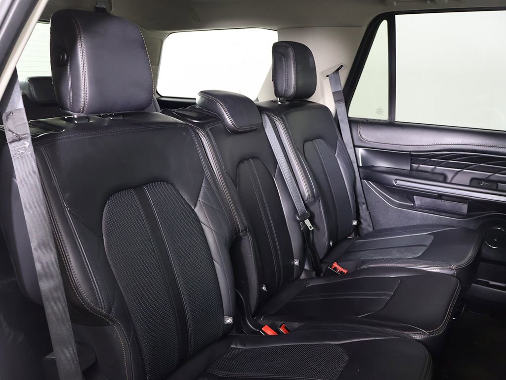 Used 2020 Ford Expedition Platinum AWD/4WD image 34