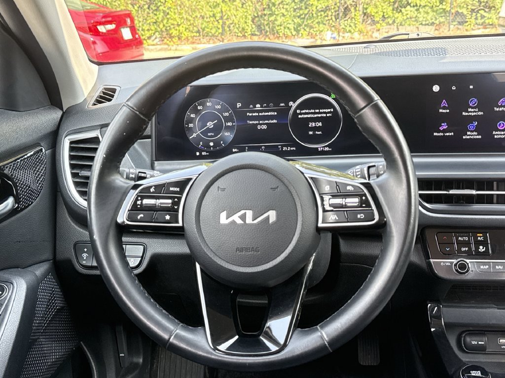 Used 2024 Kia Seltos EX AWD/4WD image 11