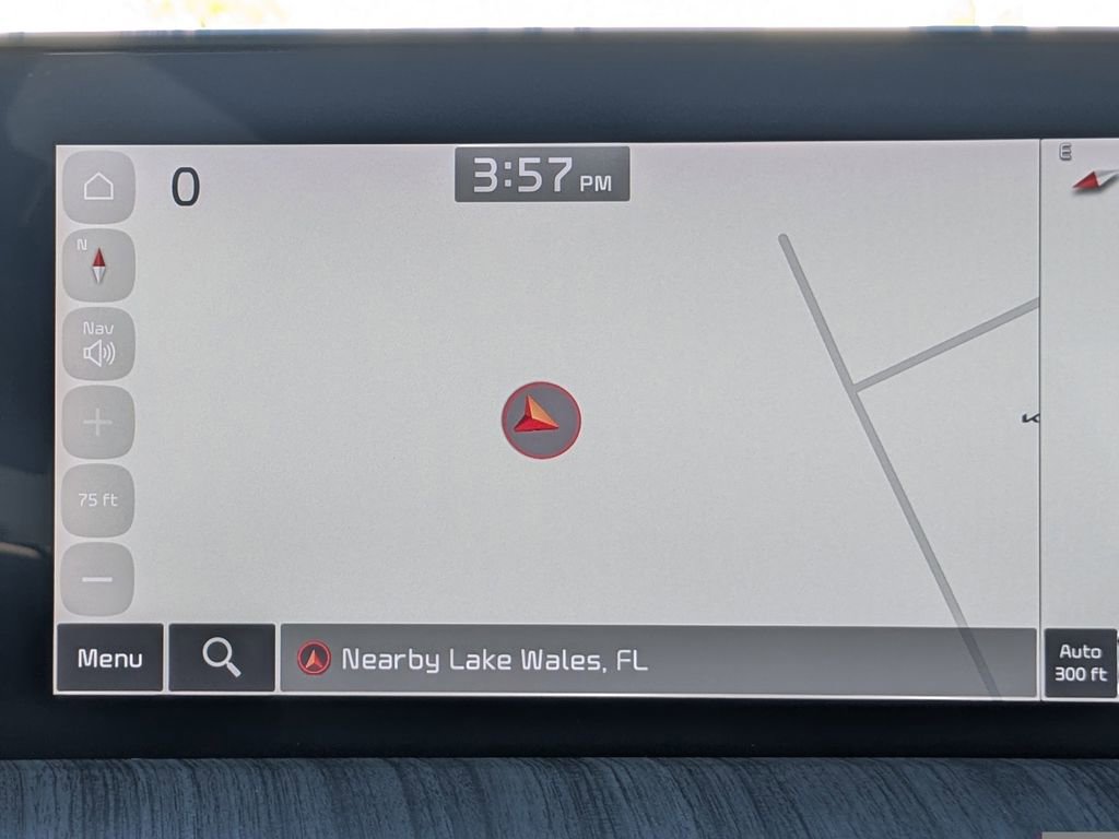 Used 2024 Kia Telluride EX w/ EX Captain's Chair Package image 29