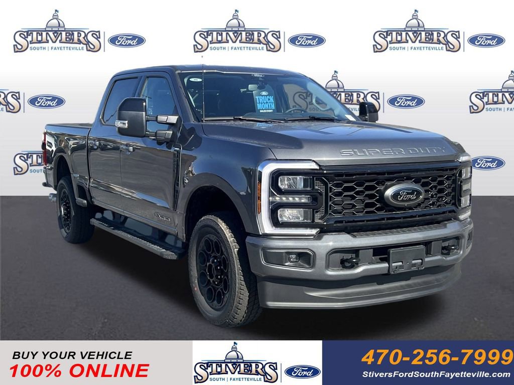 New 2026 Ford F250 Lariat w/ Black Appearance Package