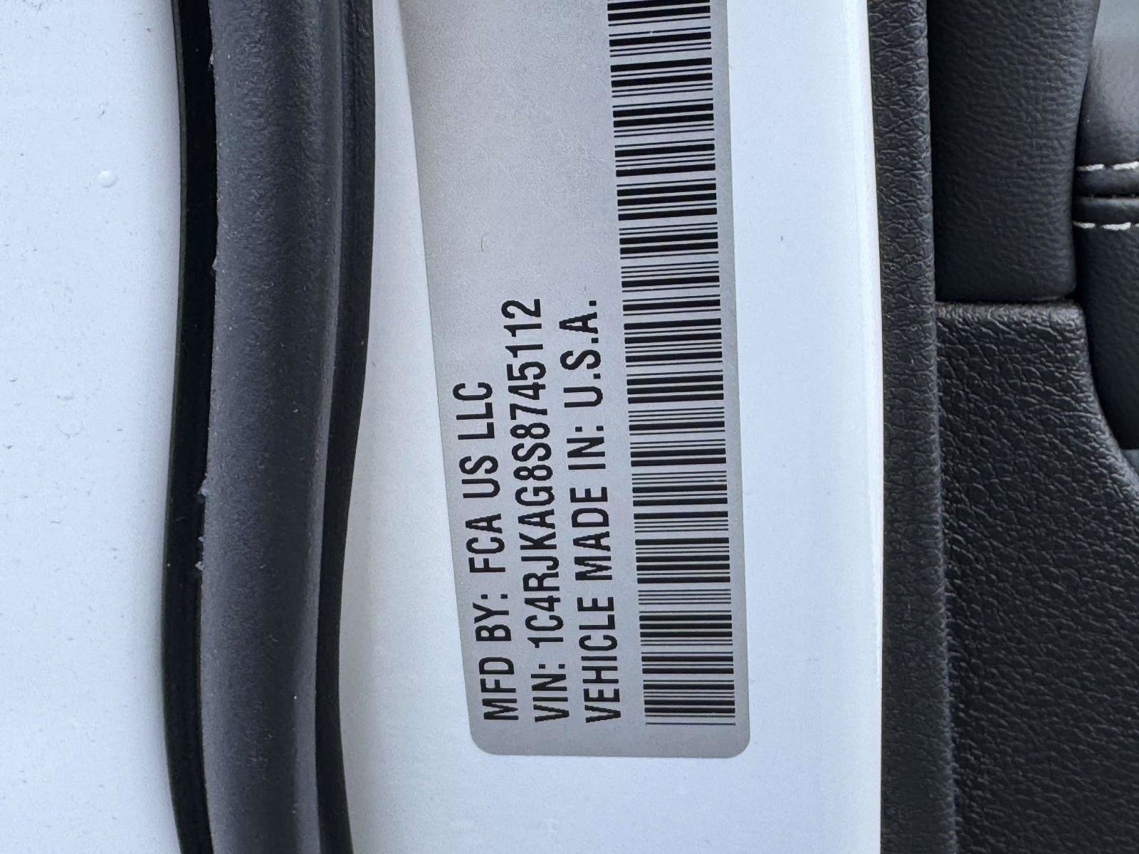 New 2025 Jeep Grand Cherokee L Laredo AWD/4WD image 25