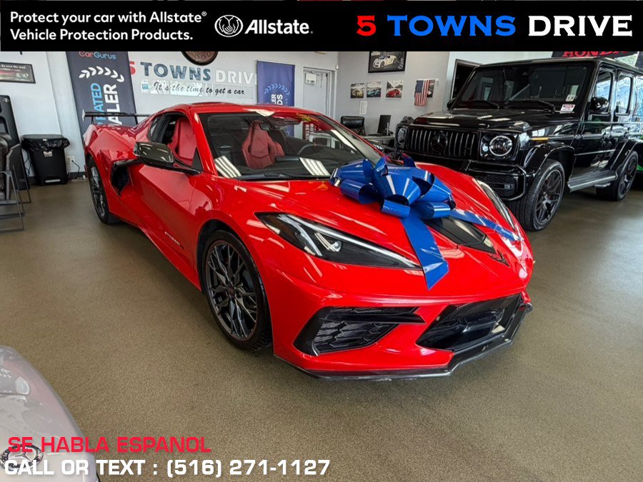 Used 2024 Chevrolet Corvette Stingray Coupe RWD image 1
