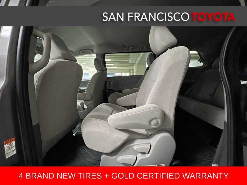 Certified 2020 Toyota Sienna L image 13