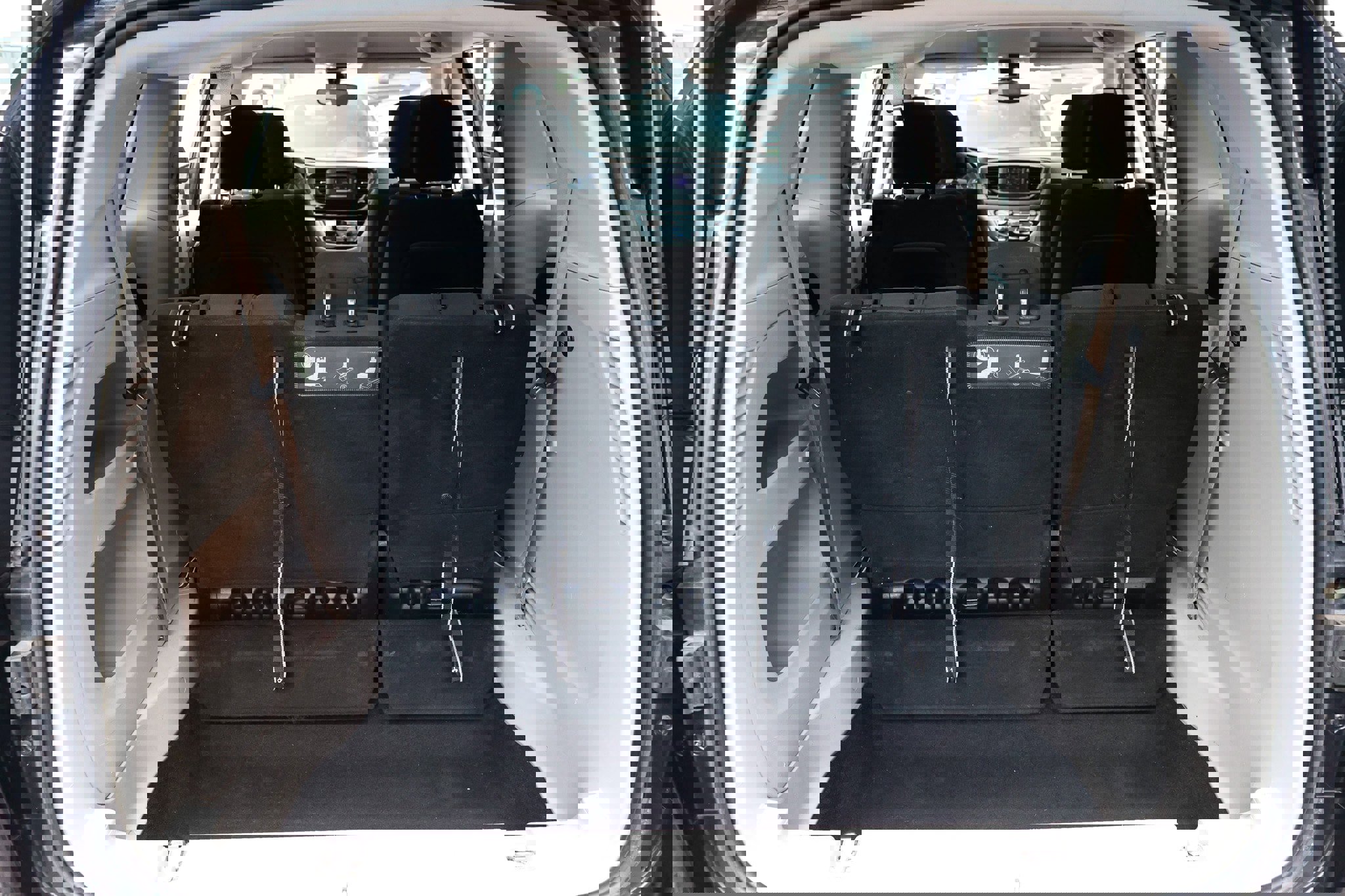 Used 2017 Chrysler Pacifica LX image 30