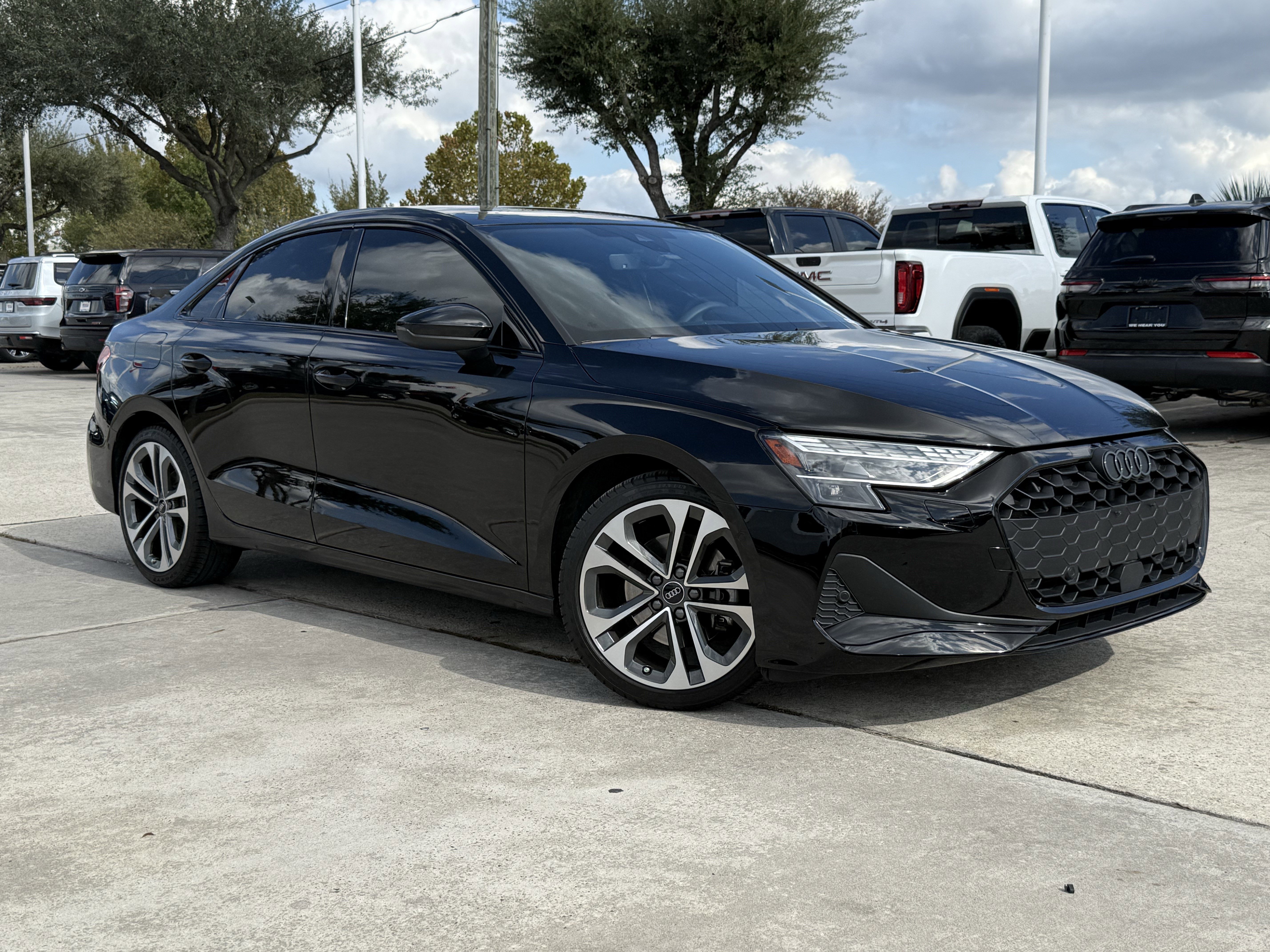 Used 2025 Audi A3 2.0T Premium w/ Black Optic Package image 2