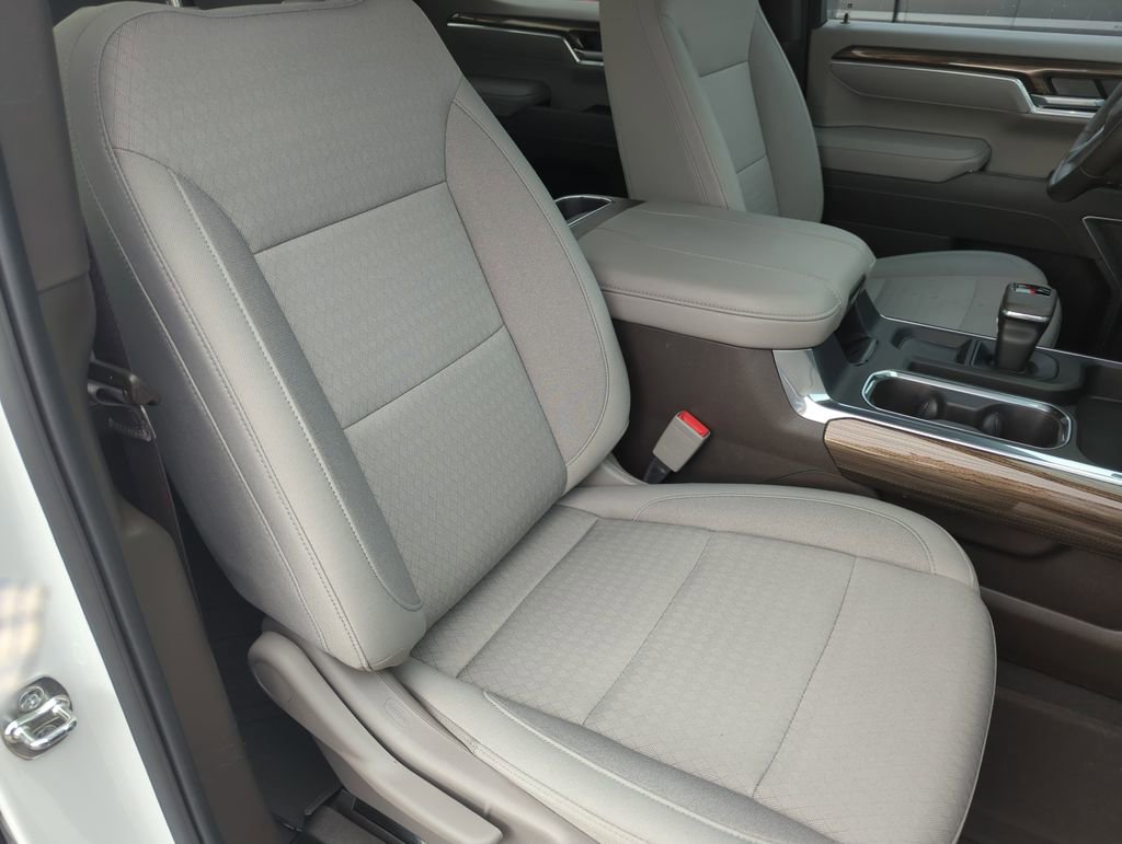 Used 2025 Chevrolet Silverado 1500 RST w/ Max Trailering Package image 34