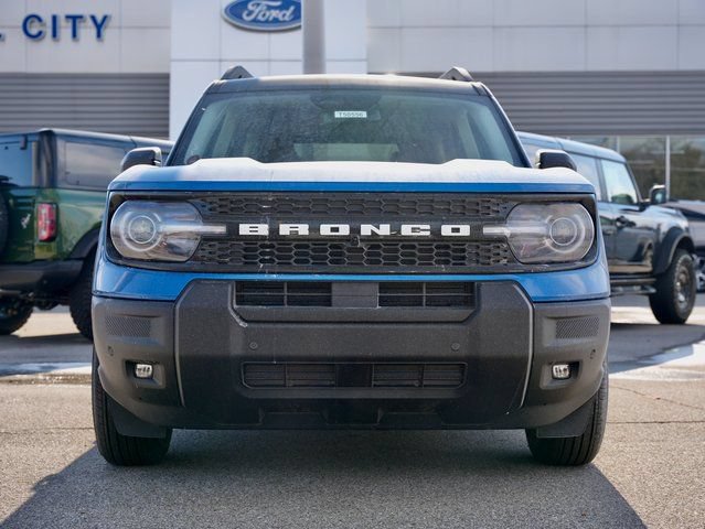 New 2025 Ford Bronco Sport Outer Banks w/ Outer Banks Tech Package+ AWD/4WD image 3