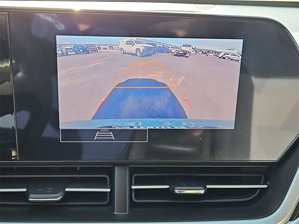 Used 2024 Chevrolet Trax RS w/ Driver Confidence Package image 15