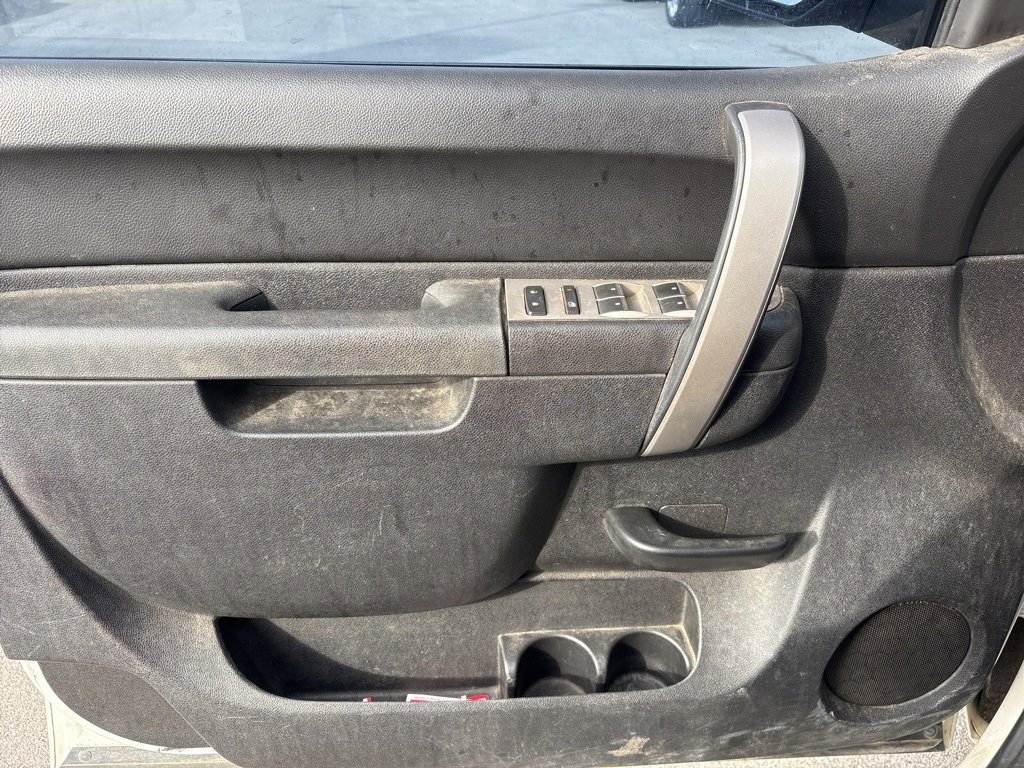 Used 2010 Chevrolet Silverado 1500 LT image 18