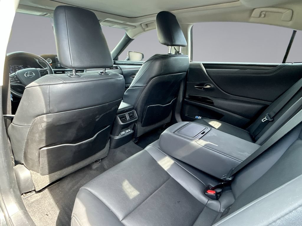 Used 2022 Lexus ES 350 w/ Premium Package FWD image 9