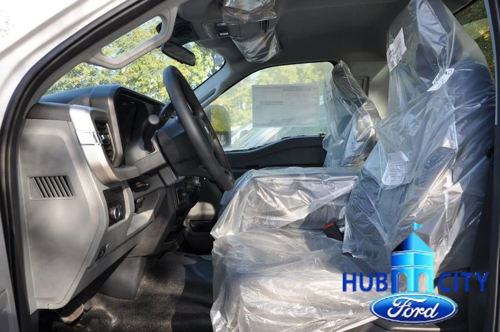 New 2024 Ford F450 XL image 3