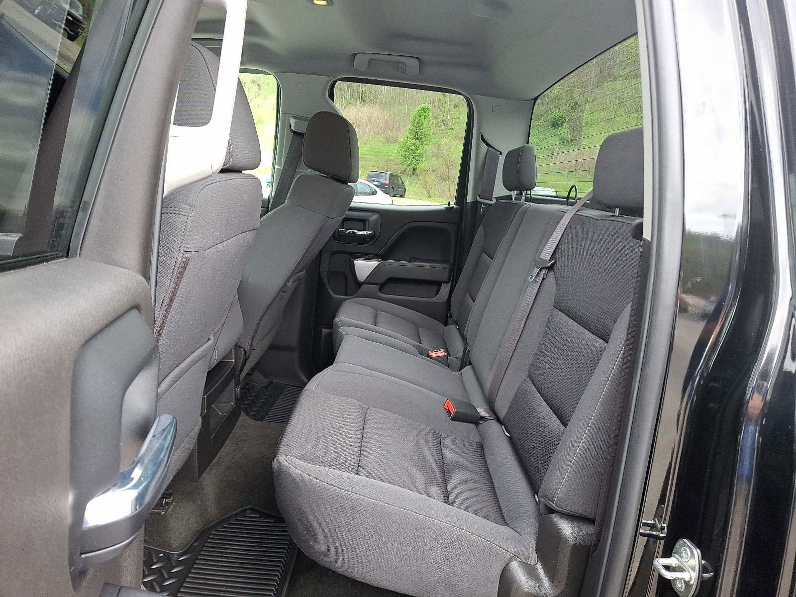 Used 2016 Chevrolet Silverado 1500 LT w/ Midnight Edition image 10