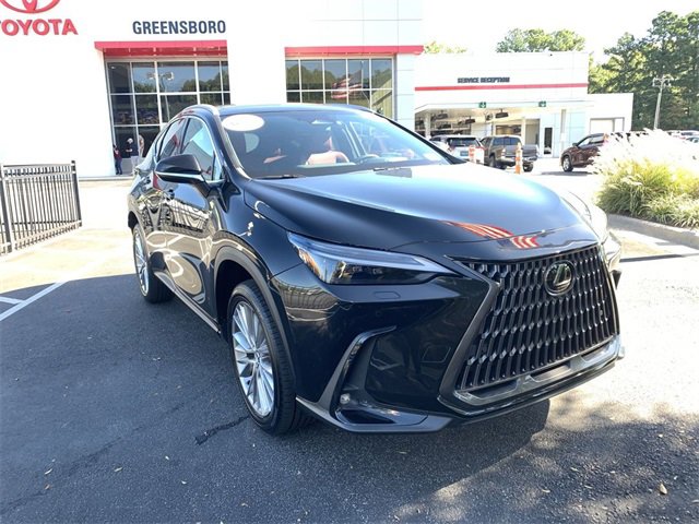 Used 2024 Lexus NX 300h AWD w/ Luxury Package image 2