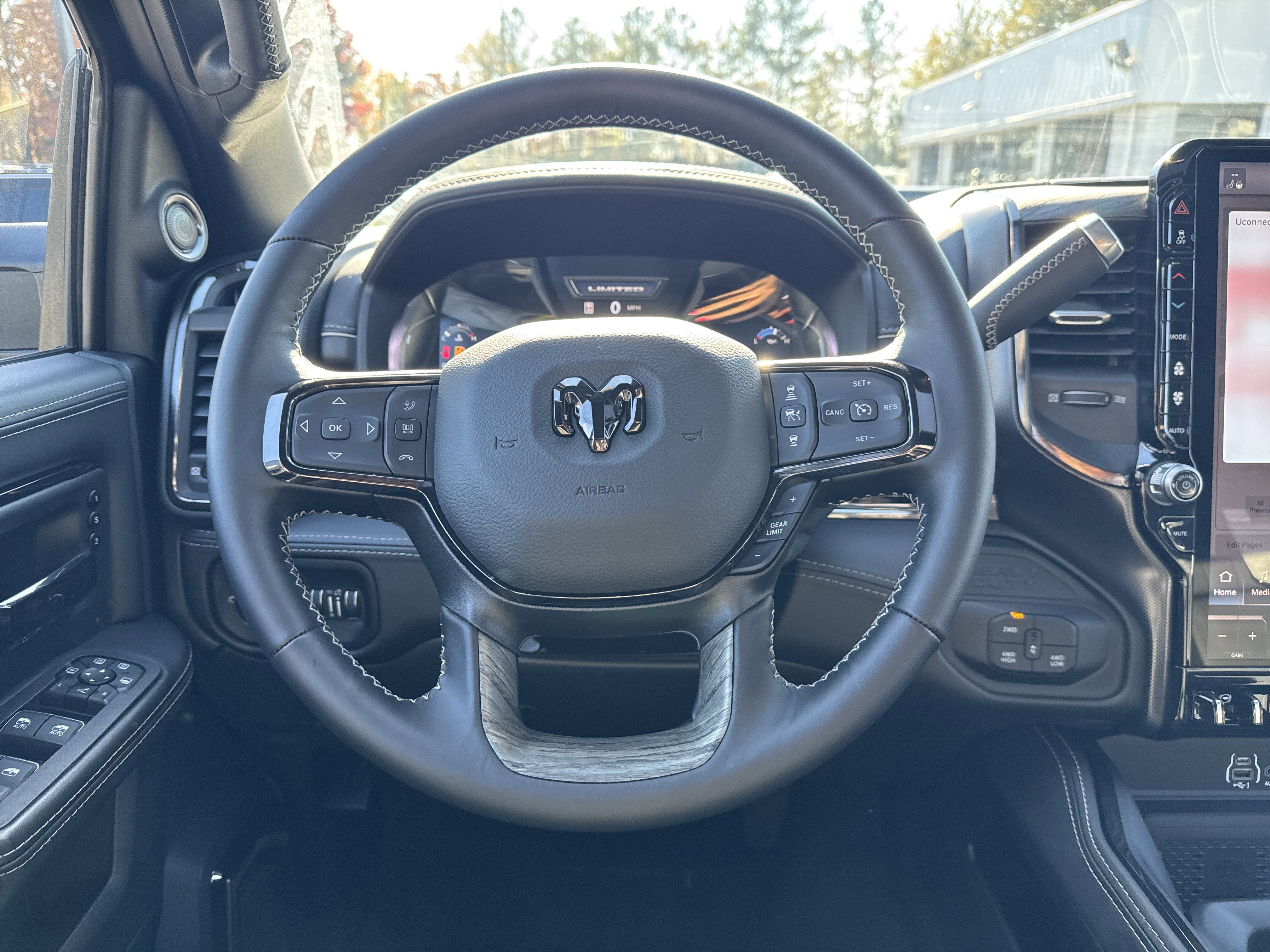 Used 2025 RAM 2500 Limited image 28