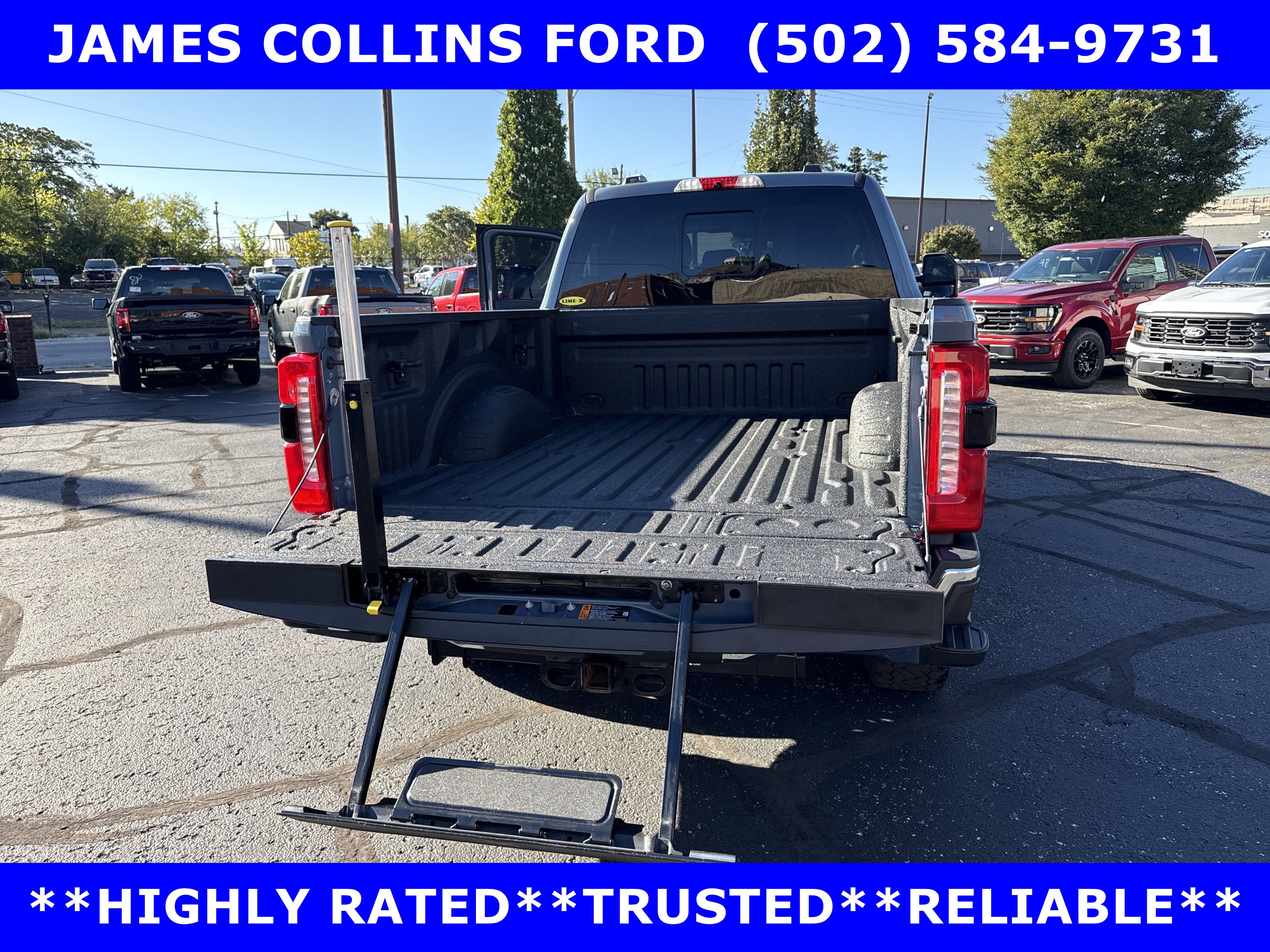 Used 2023 Ford F250 Lariat w/ Lariat Ultimate Package AWD/4WD image 16