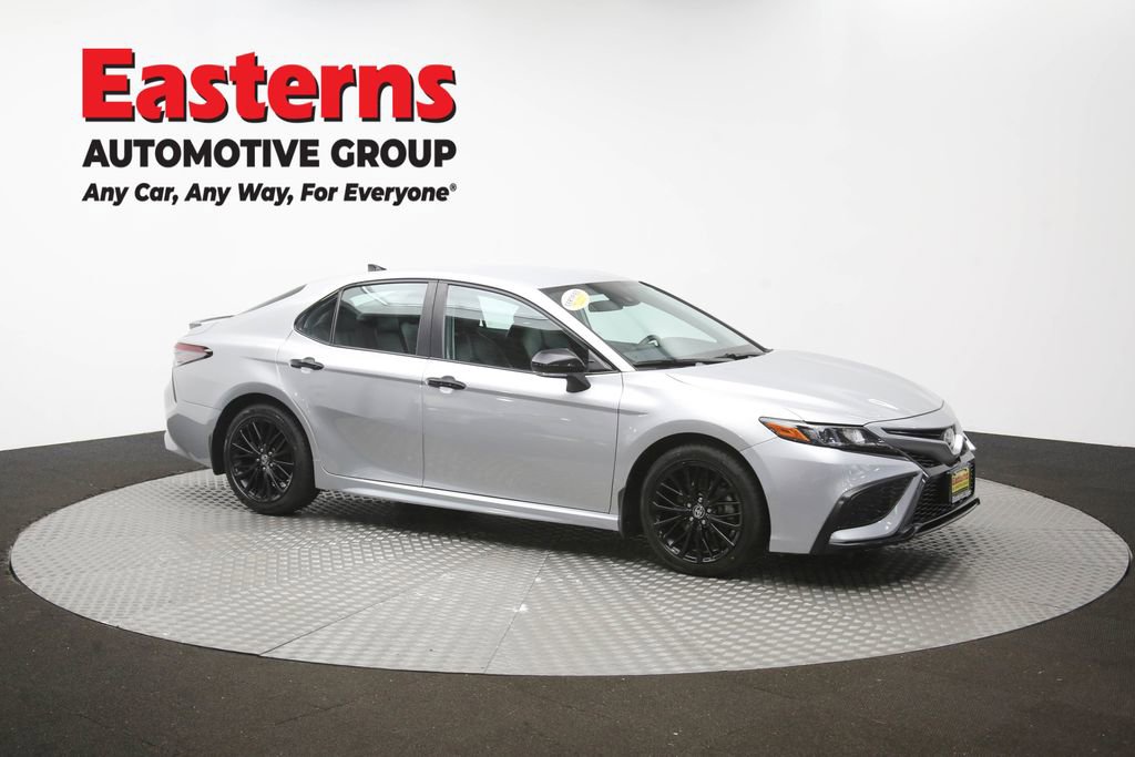 Used 2022 Toyota Camry SE FWD image 43
