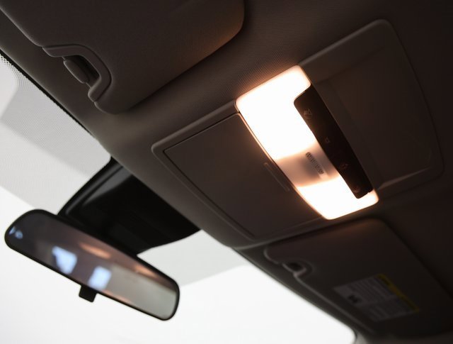 Used 2023 Nissan Altima 2.5 SR image 9