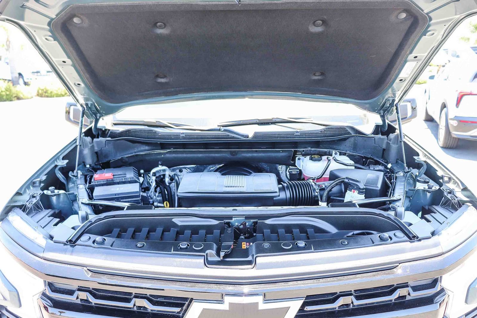 Used 2026 Chevrolet Silverado 1500 LT Trail Boss w/ Safety Package AWD/4WD image 28