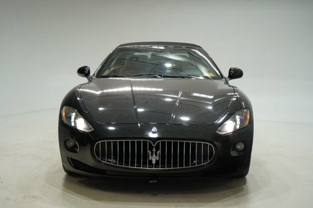 Used 2016 Maserati GranTurismo Convertible image 2