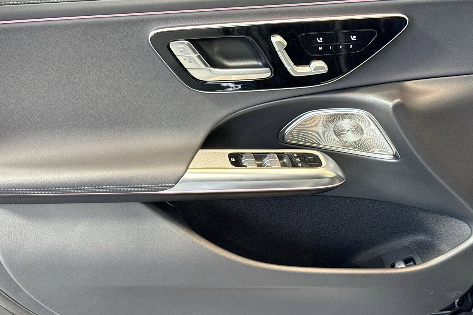 New 2025 Mercedes-Benz E 450 4MATIC All-Terrain Wagon image 15