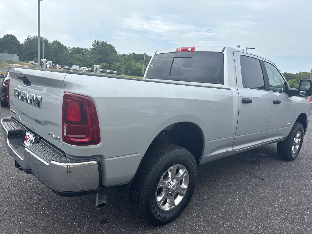 New 2026 RAM 2500 Big Horn AWD/4WD image 30