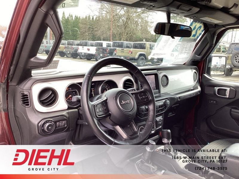 Used 2021 Jeep Wrangler Sport image 23