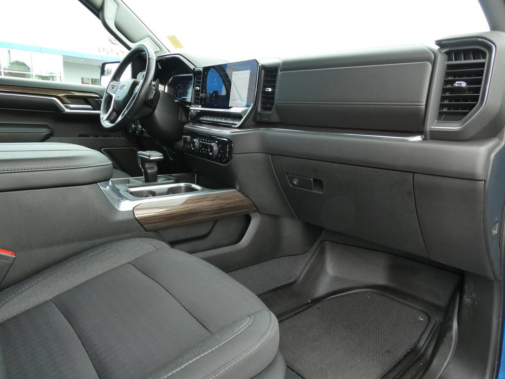 Certified 2023 Chevrolet Silverado 1500 RST w/ Z71 Off-Road Package AWD/4WD image 14