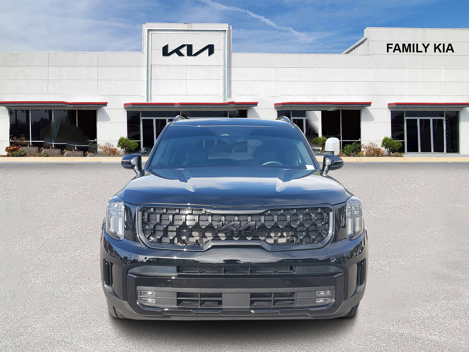 Certified 2025 Kia Telluride SX Prestige X-Pro image 2