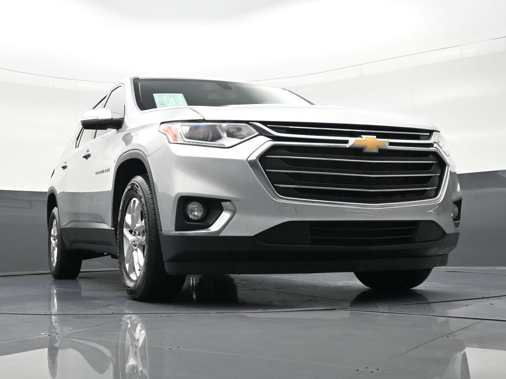 Used 2021 Chevrolet Traverse LT image 30