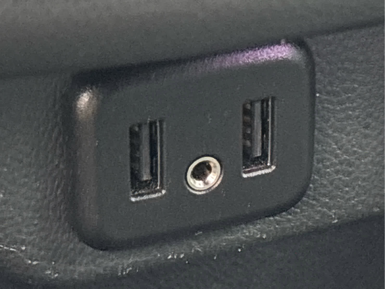 Used 2023 Chevrolet Traverse LT image 19