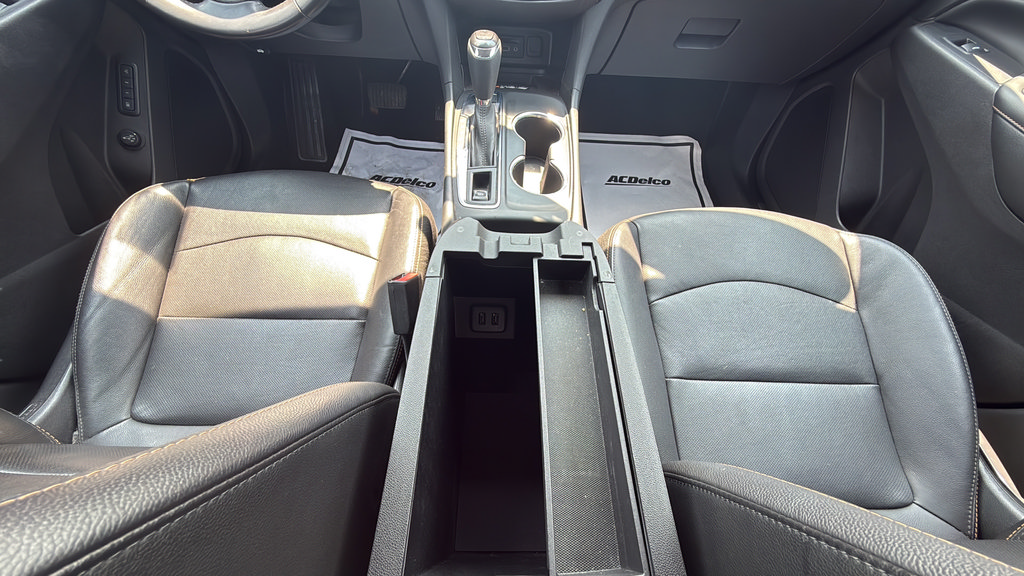 Used 2020 Chevrolet Equinox Premier FWD image 36