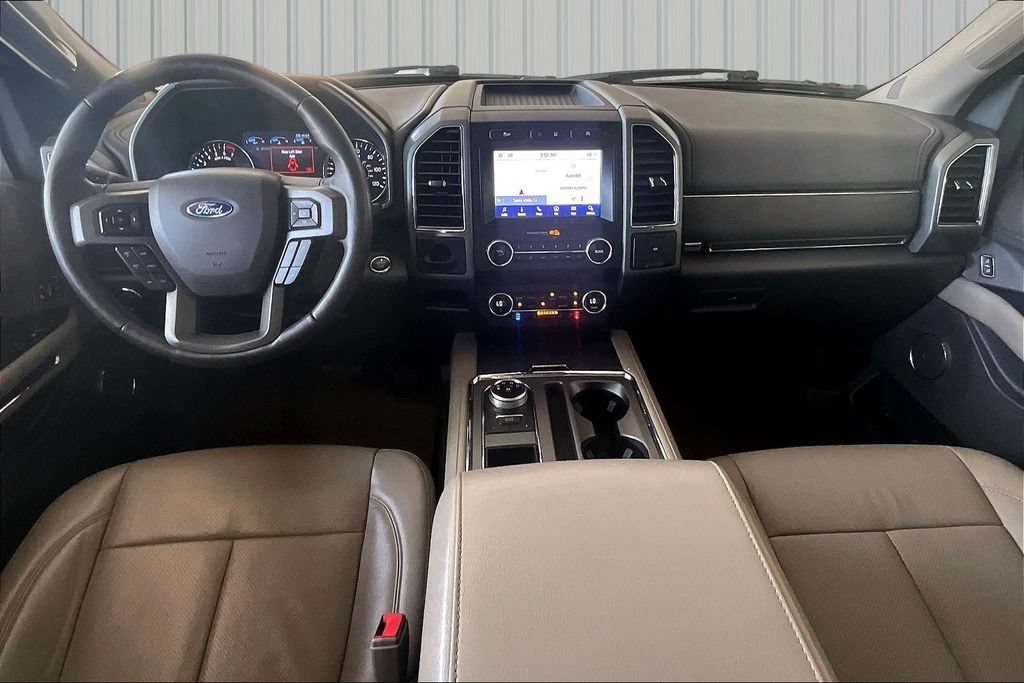 Used 2020 Ford Expedition XLT w/ Equipment Group 202A RWD image 6
