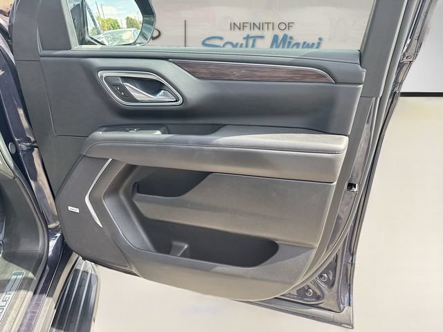 Used 2024 Chevrolet Suburban LT AWD/4WD image 34
