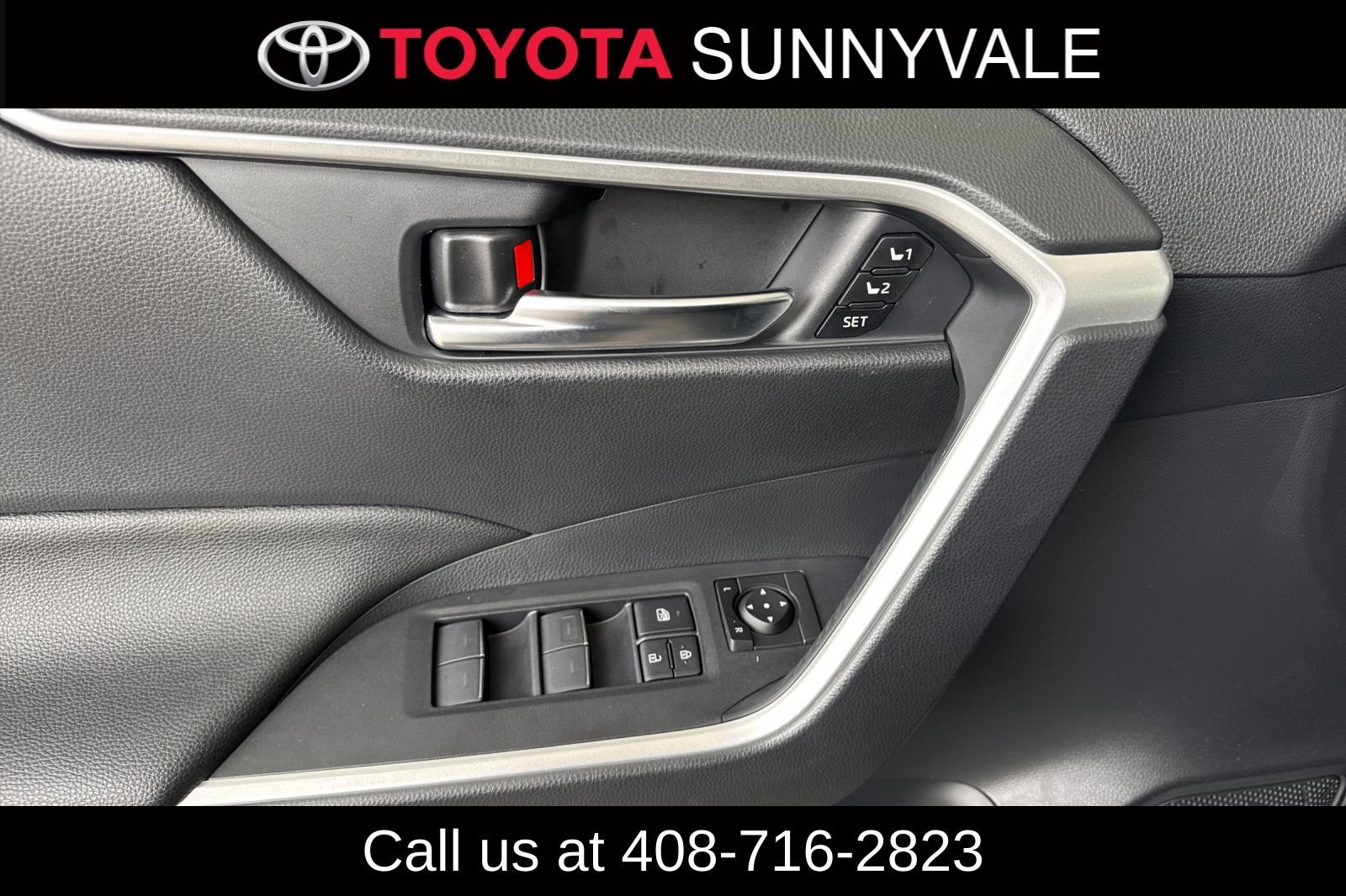 Used 2023 Toyota RAV4 XLE Premium AWD/4WD image 17
