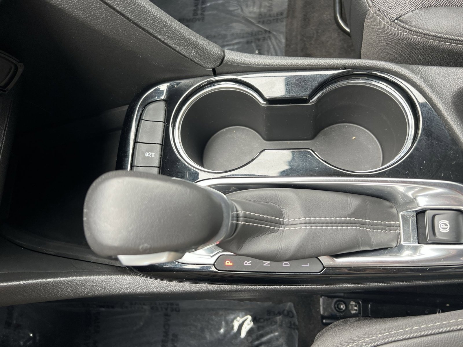 Used 2023 Buick Encore GX Select w/ Safety Package II image 21