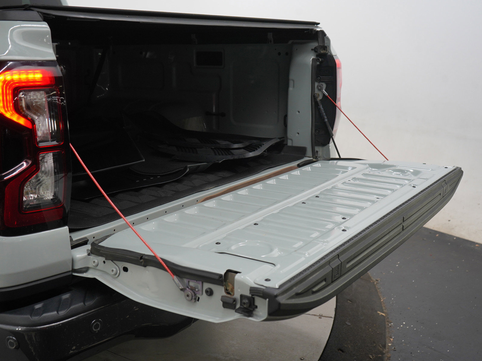 Used 2024 Ford Ranger XLT AWD/4WD image 9