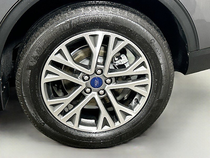 Used 2022 Ford Escape SEL image 30