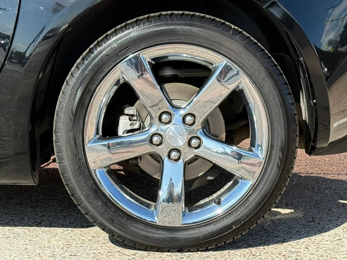 Used 2007 Pontiac Solstice GXP w/ Premium Package RWD image 28