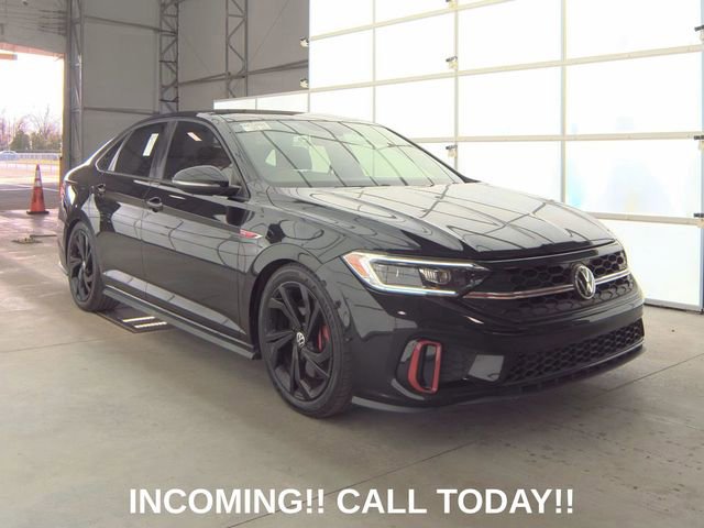 Used 2023 Volkswagen Jetta GLI Autobahn w/ GLI Black Package FWD image 1
