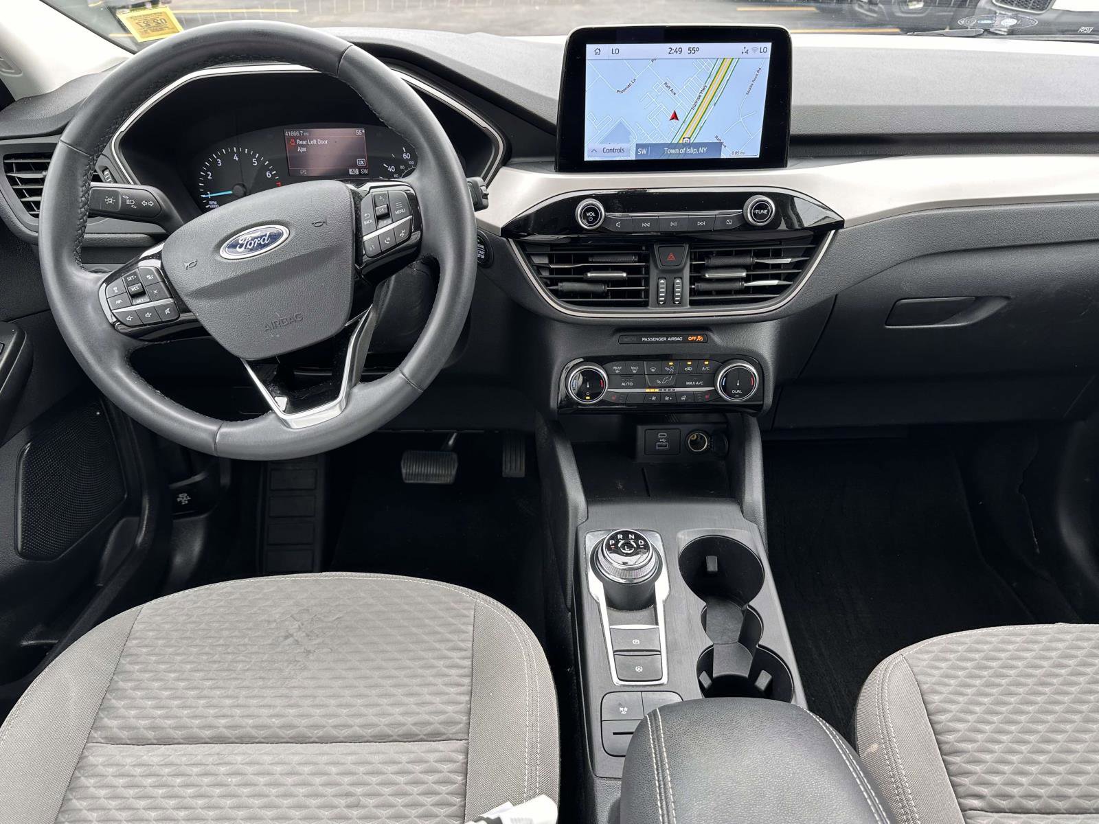 Certified 2022 Ford Escape SE w/ SE Sport Appearance Package AWD/4WD image 16