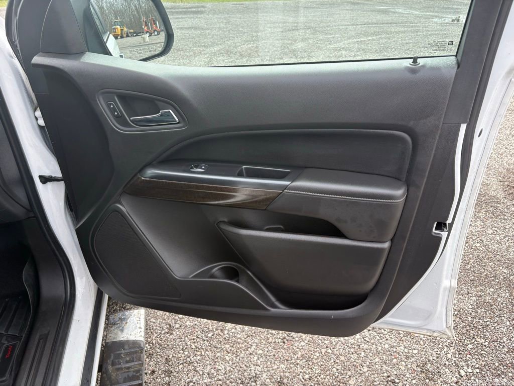 Used 2016 GMC Canyon SLT AWD/4WD image 16